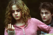 hermione_look_rocks.jpg